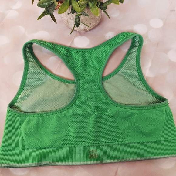 VSX Sports Bra - Picture 2 of 4